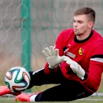 Il portiere polacco in tuffo