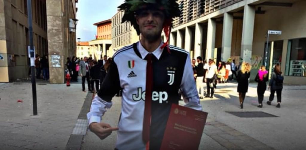 Tifoso laurea Ronaldo