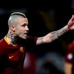 Radja Nainggolan con la maglia della Roma