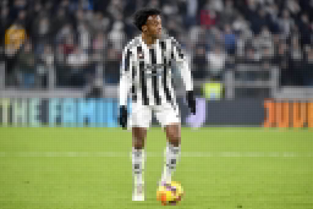 Juan Cuadrado in possesso di palla